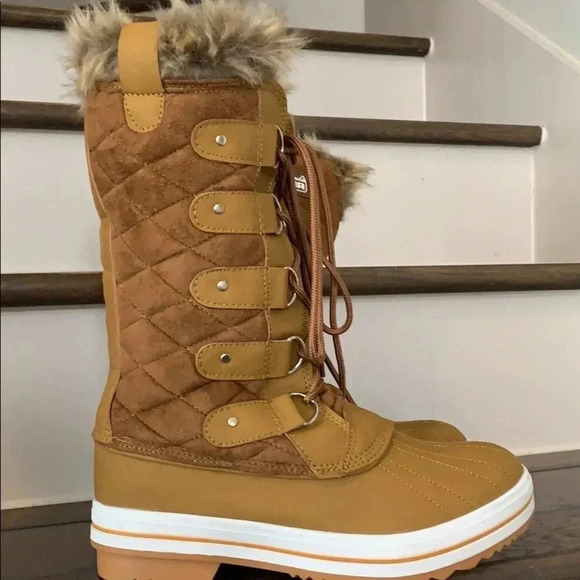 Lace-Up Faux Fur Boots Studded Tan Size 8 New - Picture 4 of 4